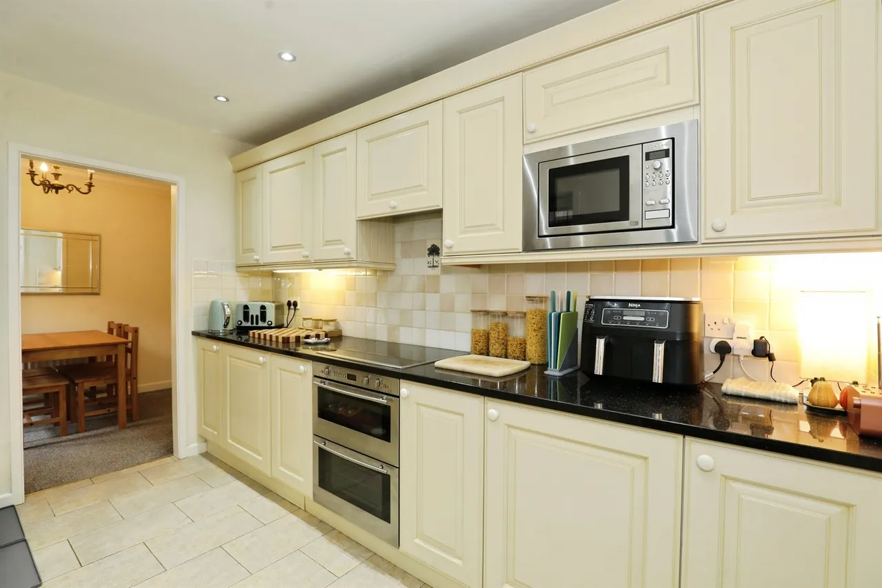 Foxes Fold, Northwich, CW8, photo 8