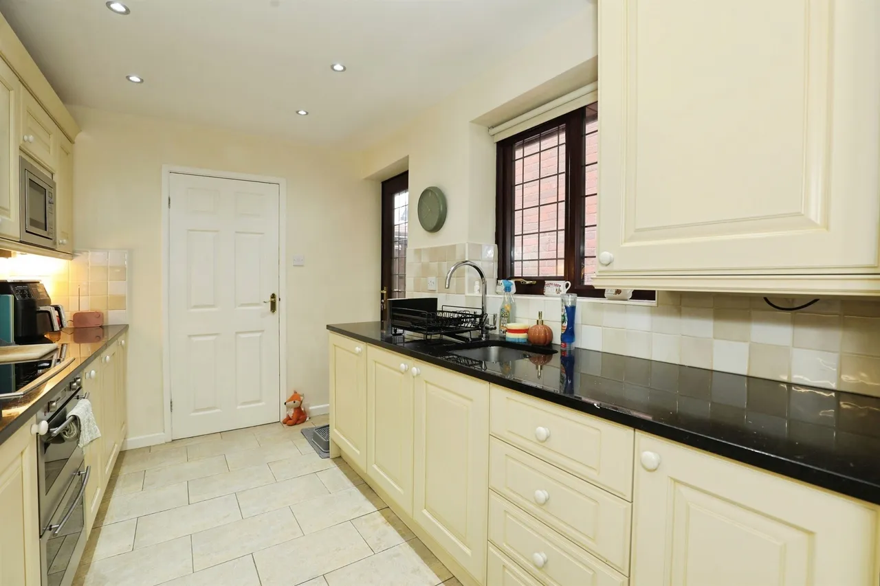 Foxes Fold, Northwich, CW8, photo 9