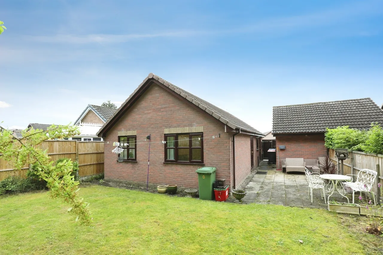 Foxes Fold, Northwich, CW8, photo 3