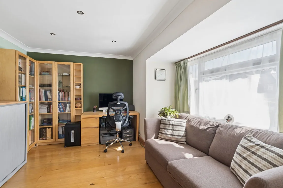 Marsworth Avenue, Pinner, HA5, photo 6