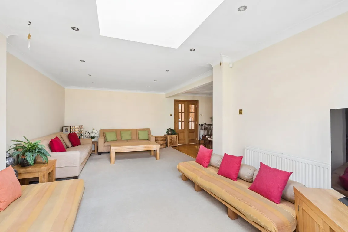 Marsworth Avenue, Pinner, HA5, photo 4