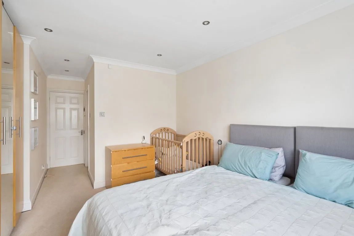 Marsworth Avenue, Pinner, HA5, photo 12