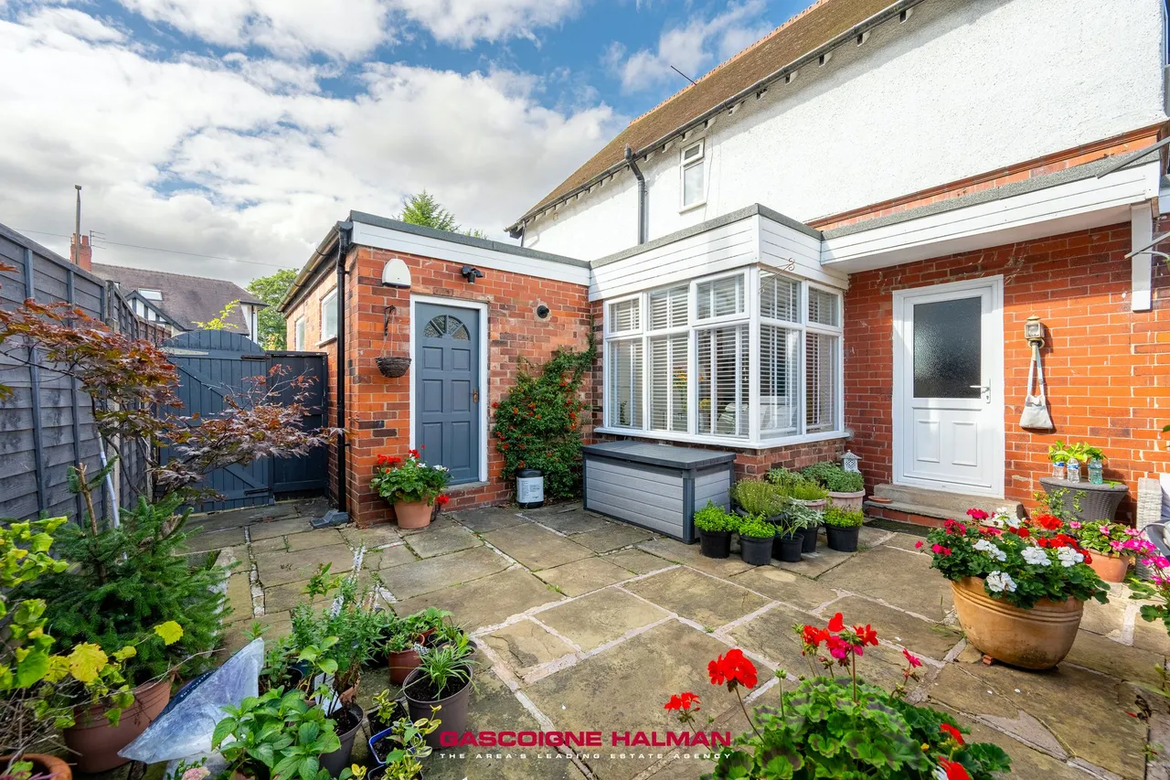 Woodford Road, Stockport, photo 23