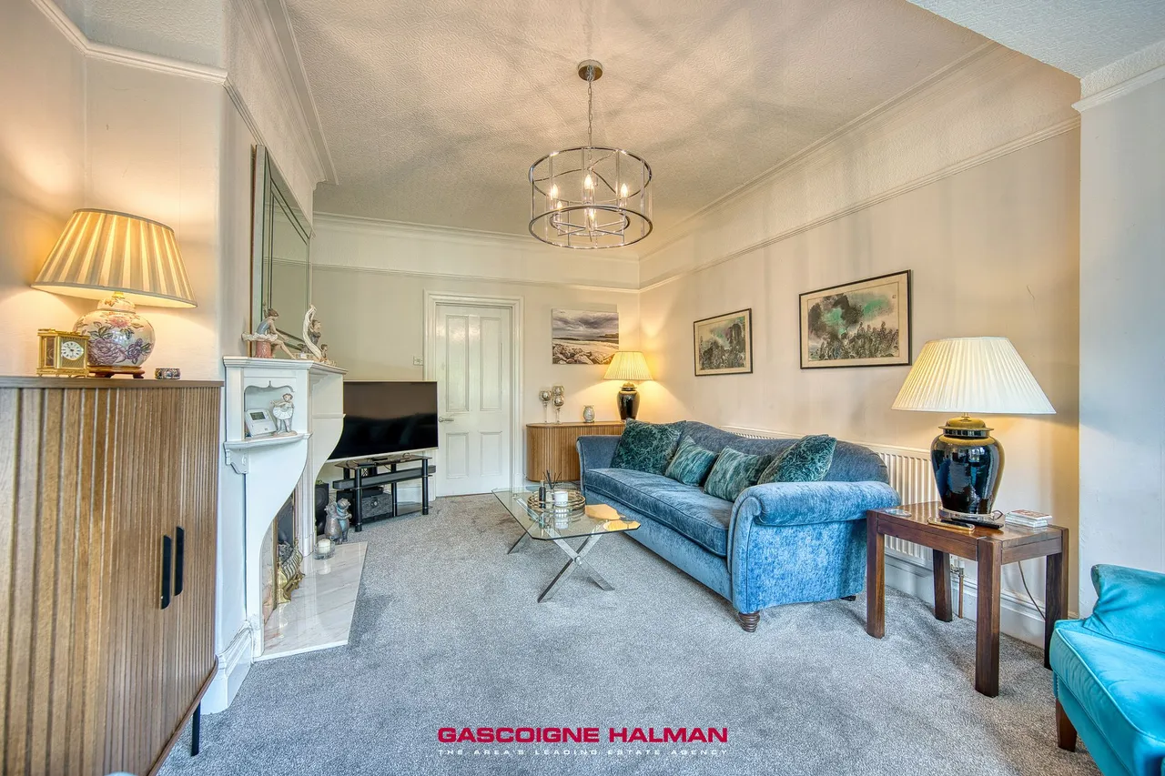 Woodford Road, Stockport, photo 6