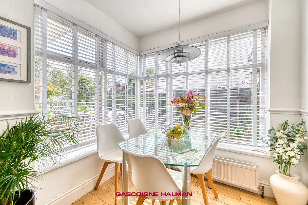 Woodford Road, Stockport, photo 9