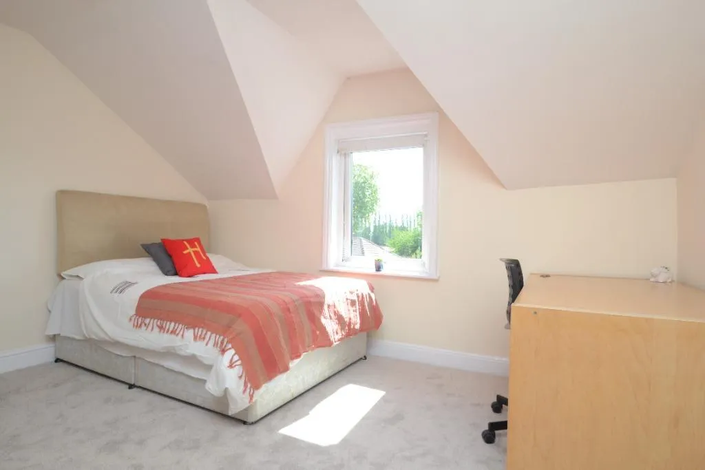 Mauldeth Road, Manchester, M14, photo 14
