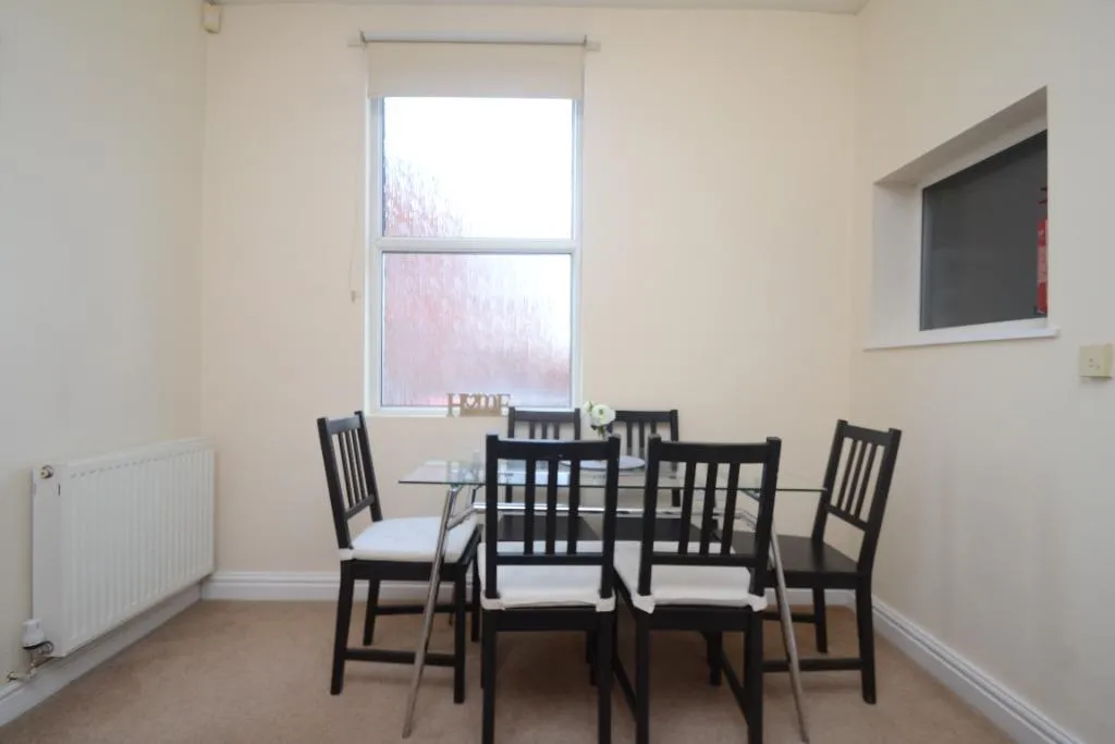 Mauldeth Road, Manchester, M14, photo 7