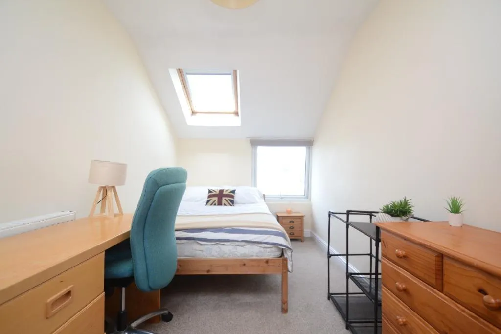 Mauldeth Road, Manchester, M14, photo 16