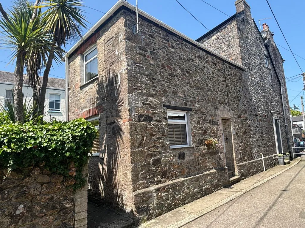 2 bed house for sale, Monmouth Lane, Lostwithiel, PL22