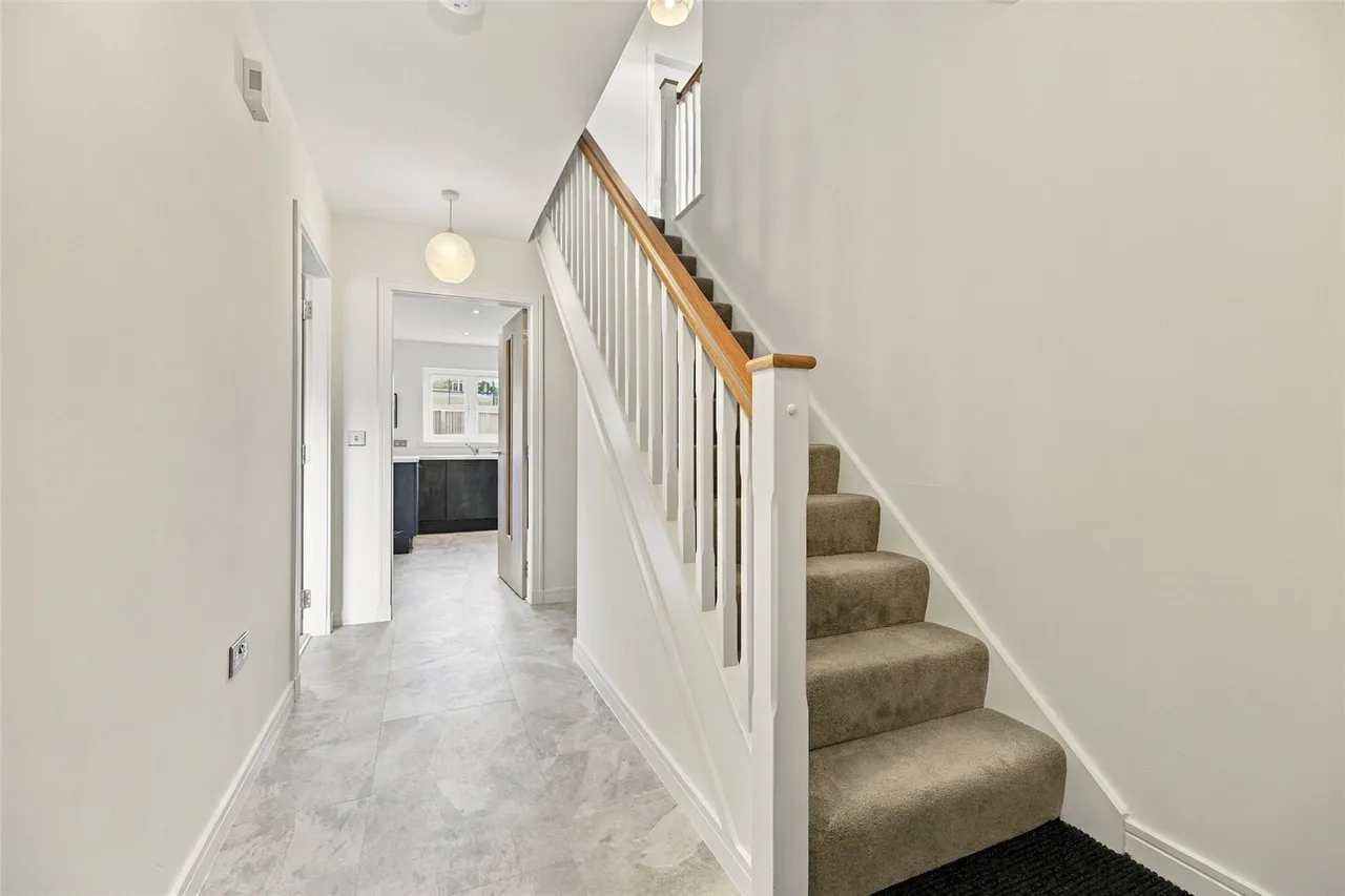 Valley View Crescent, Milltimber, AB14, photo 12