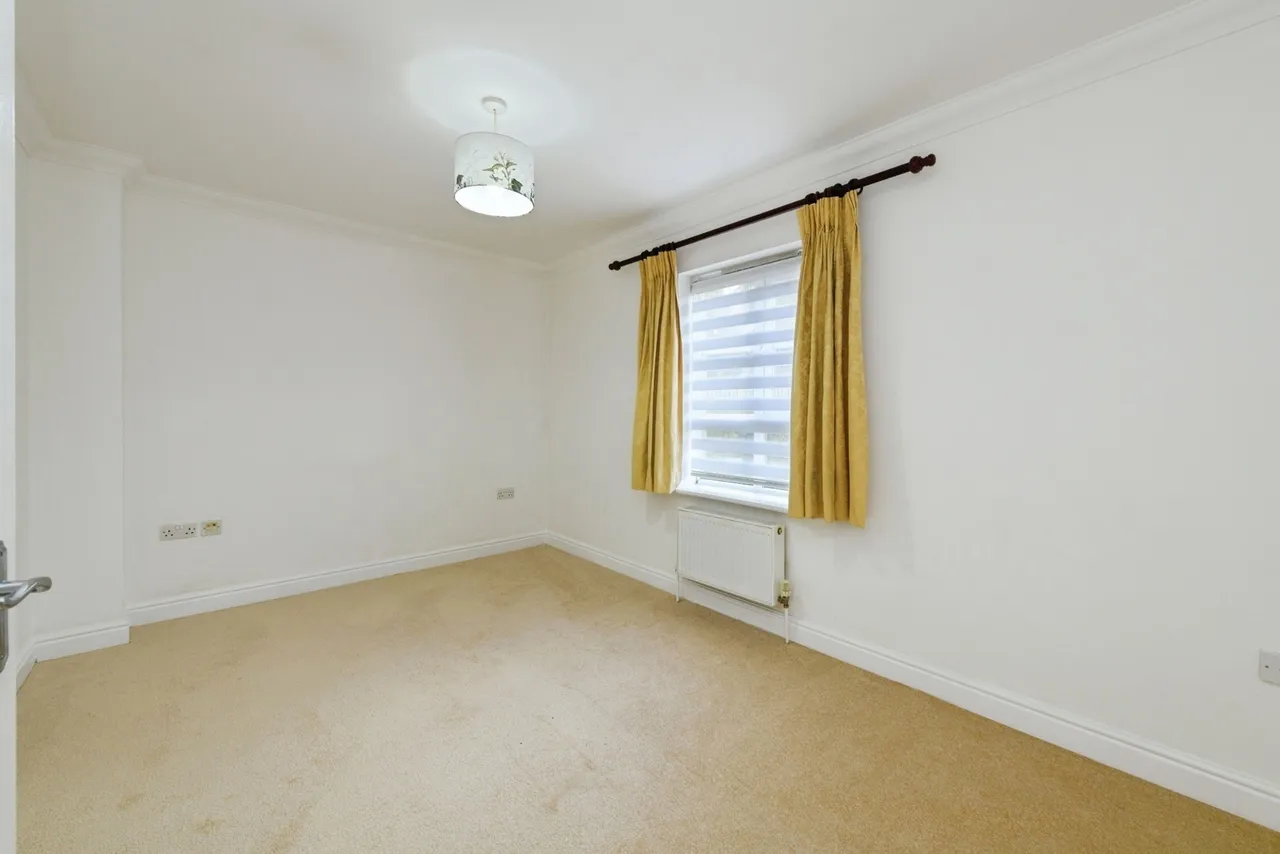 Coldstream Road, Caterham, Surrey, CR3, photo 8