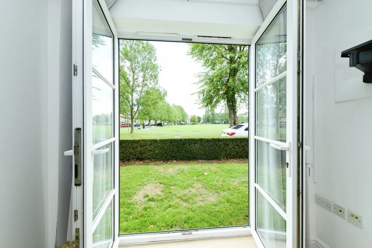 Coldstream Road, Caterham, Surrey, CR3, photo 7