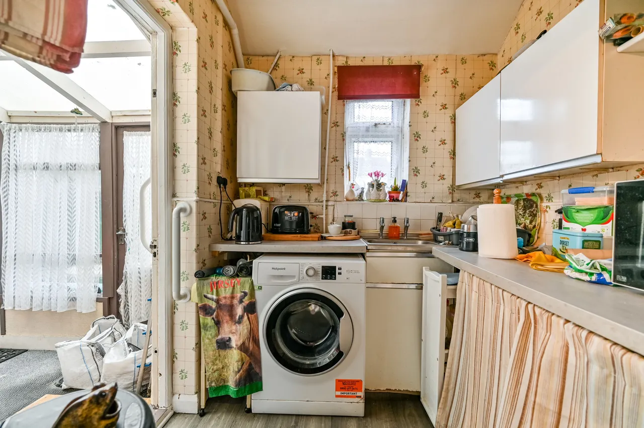 119 Lisbon Avenue, Twickenham, photo 5