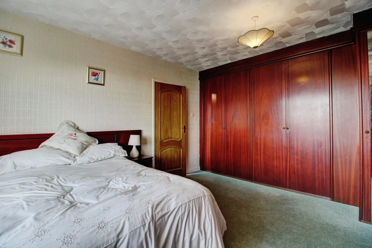 Melvinia Crescent, Barnsley, S75, photo 11