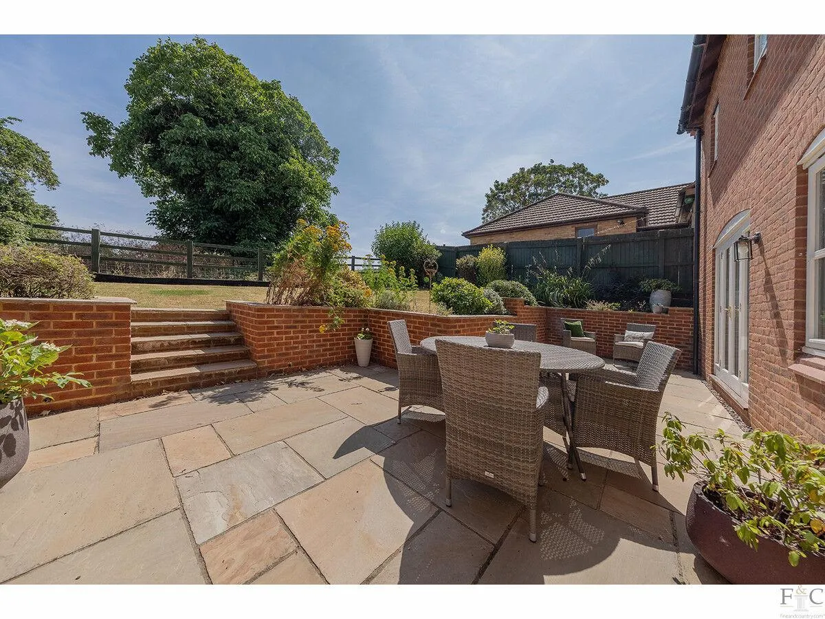 Main Street, Willoughby Waterleys, LE8, photo 34