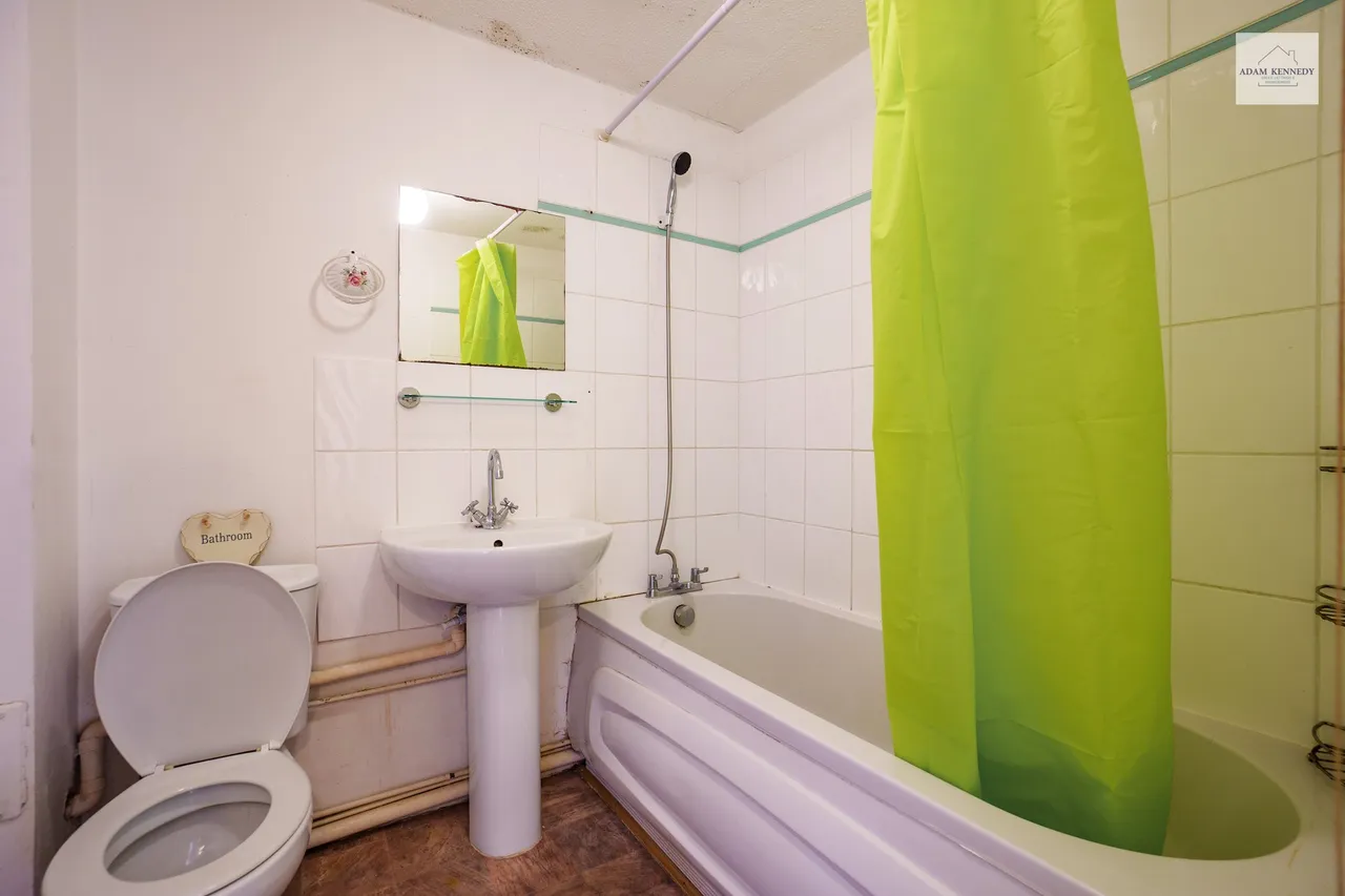 192 Larmans Road, Enfield, Greater London, EN3 6QU, photo 5