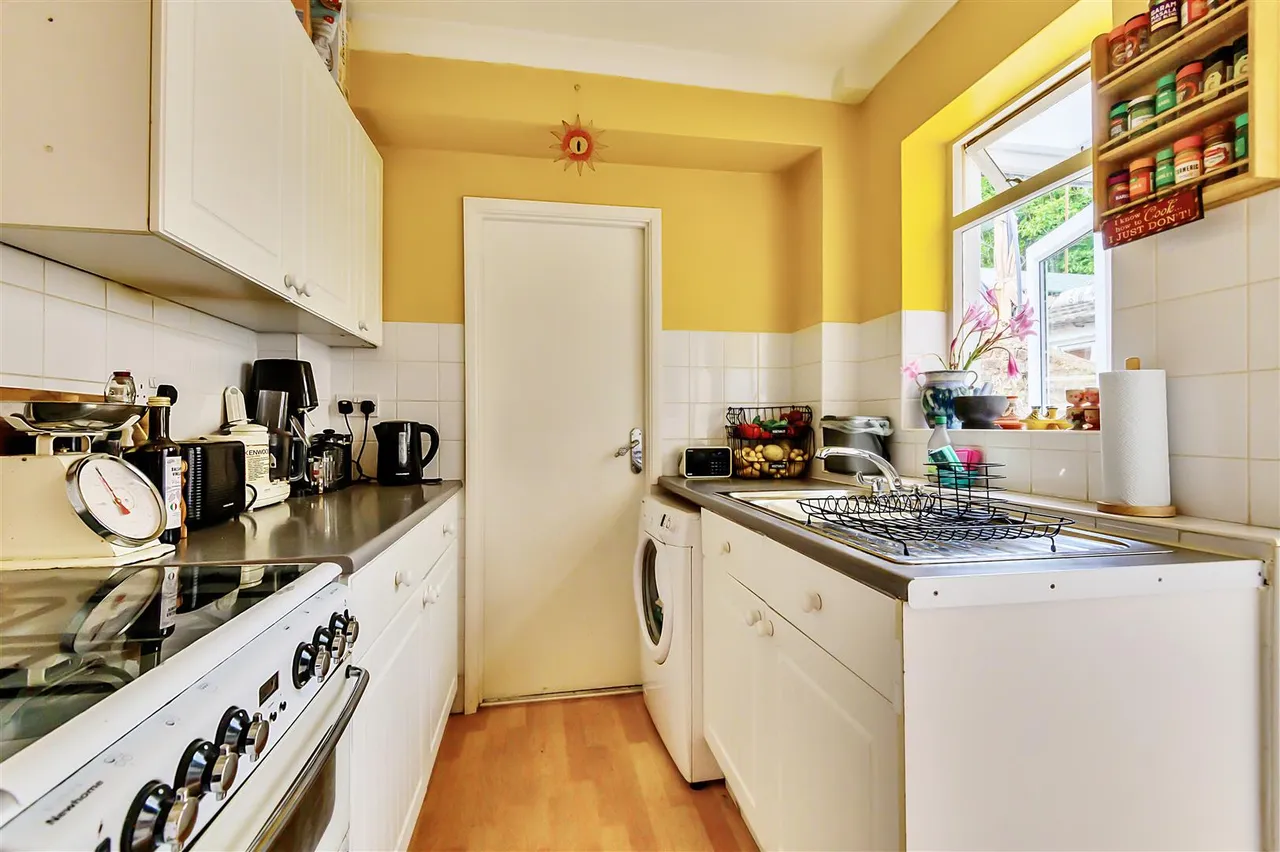 Gibbon Road, Newhaven, photo 5