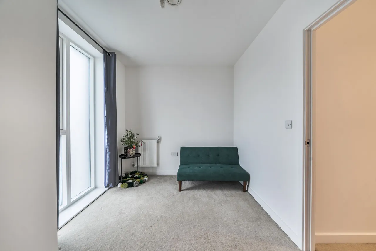 25% Share Flat 6, 2 Hampden Road, Kingston Upon Thames, photo 4