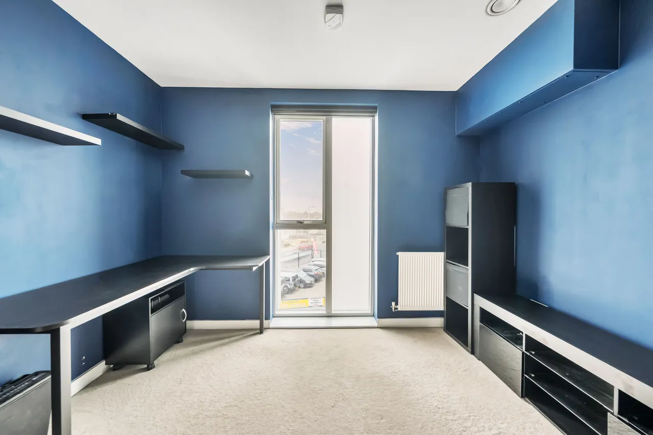 3 bed flat for sale — 25% Share Flat 6, 2 Hampden Road, Kingston Upon Thames
