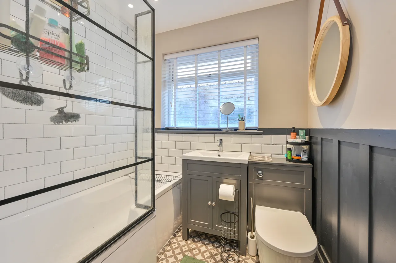 New Malden, KT3, photo 13