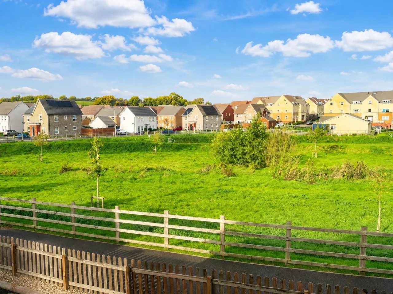 Dorset Down Crescent, Cullompton, EX15, photo 14