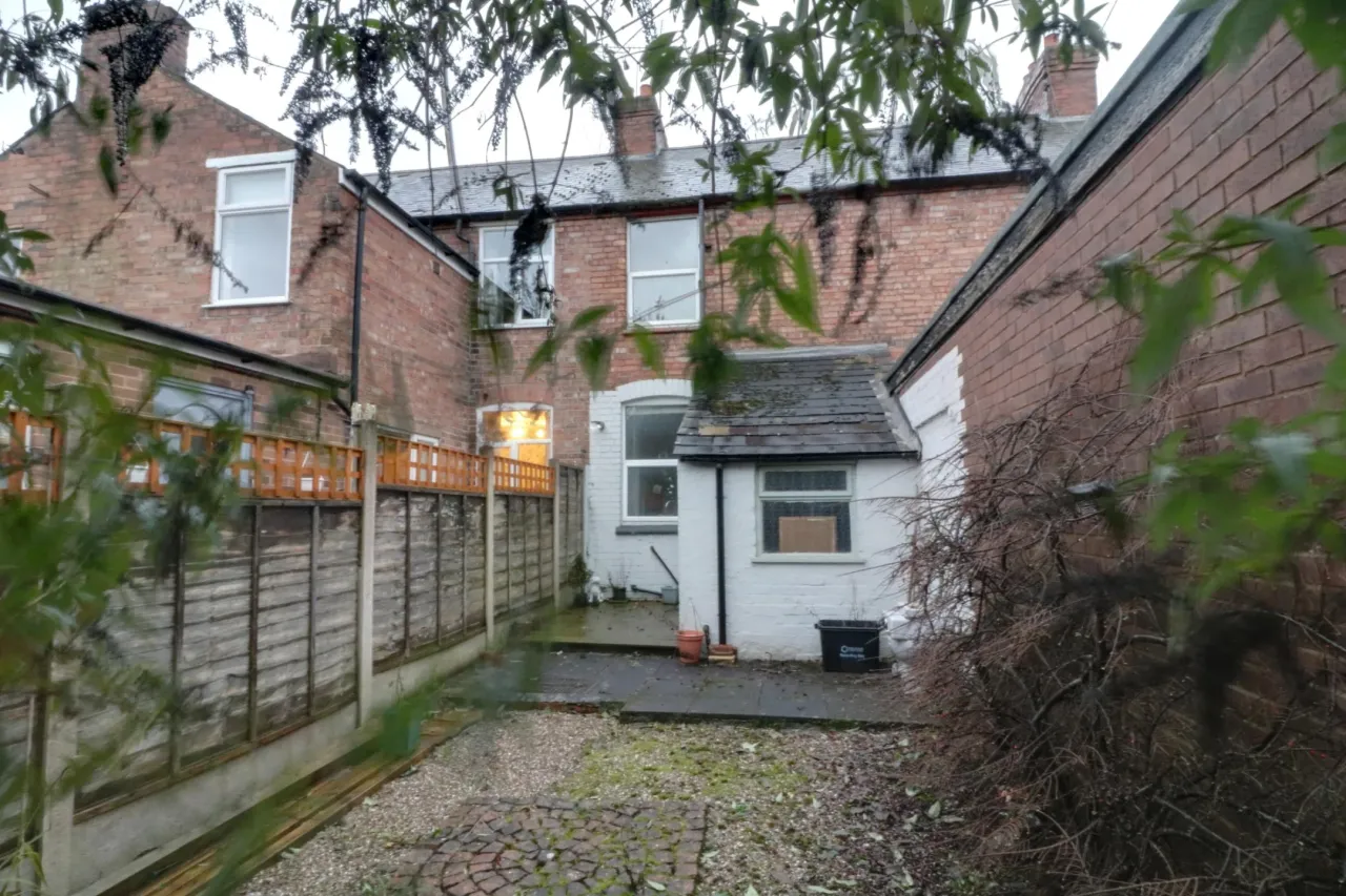Holyhead Road, Telford, photo 11