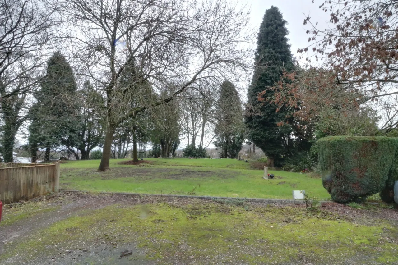 Holyhead Road, Telford, photo 12