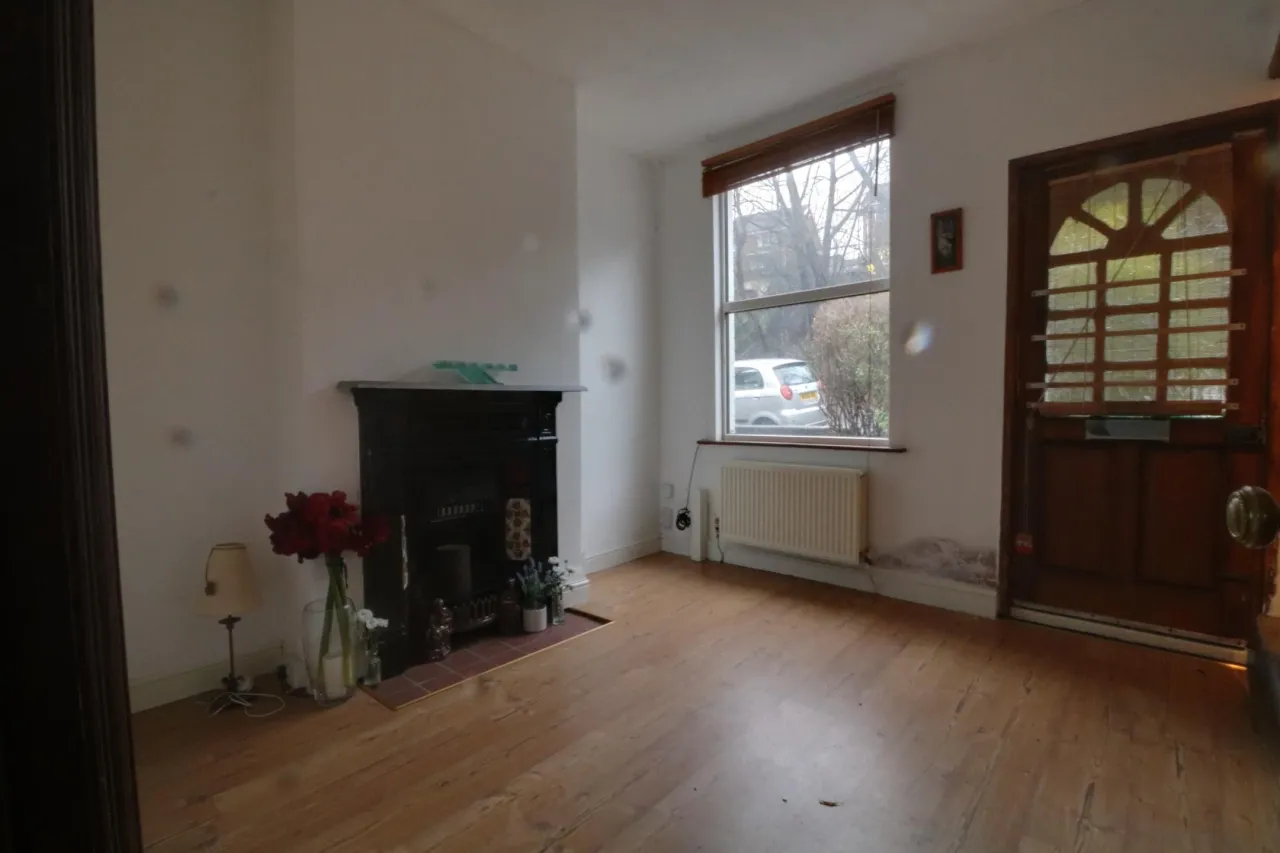 Holyhead Road, Telford, photo 5