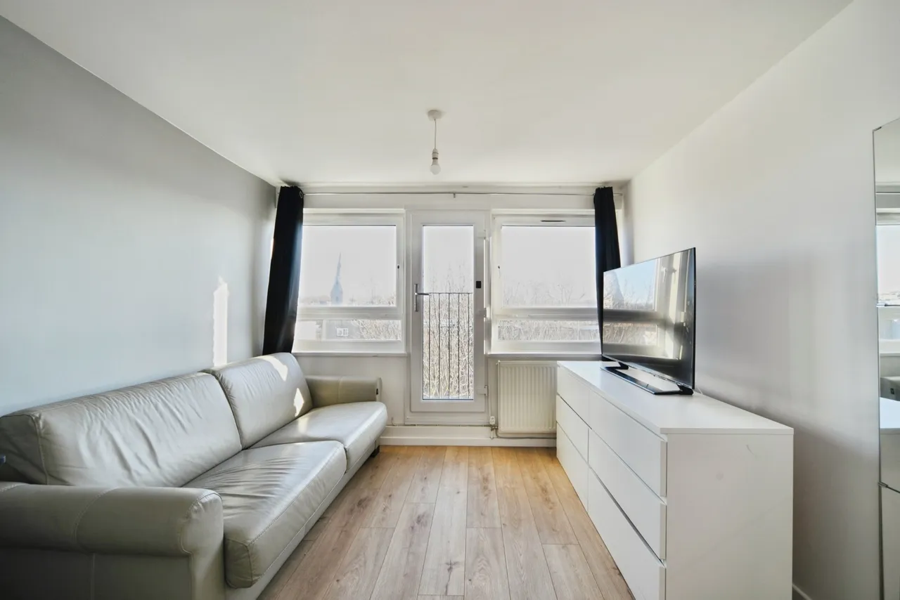 Carnoustie Drive, London, N1, photo 5
