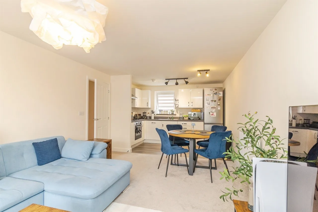 Fen Street, Brooklands, MK10, photo 3