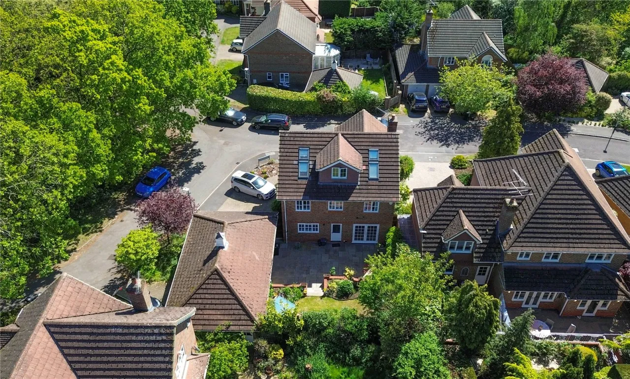 Wilsford Close, Lower Earley, RG6, photo 23
