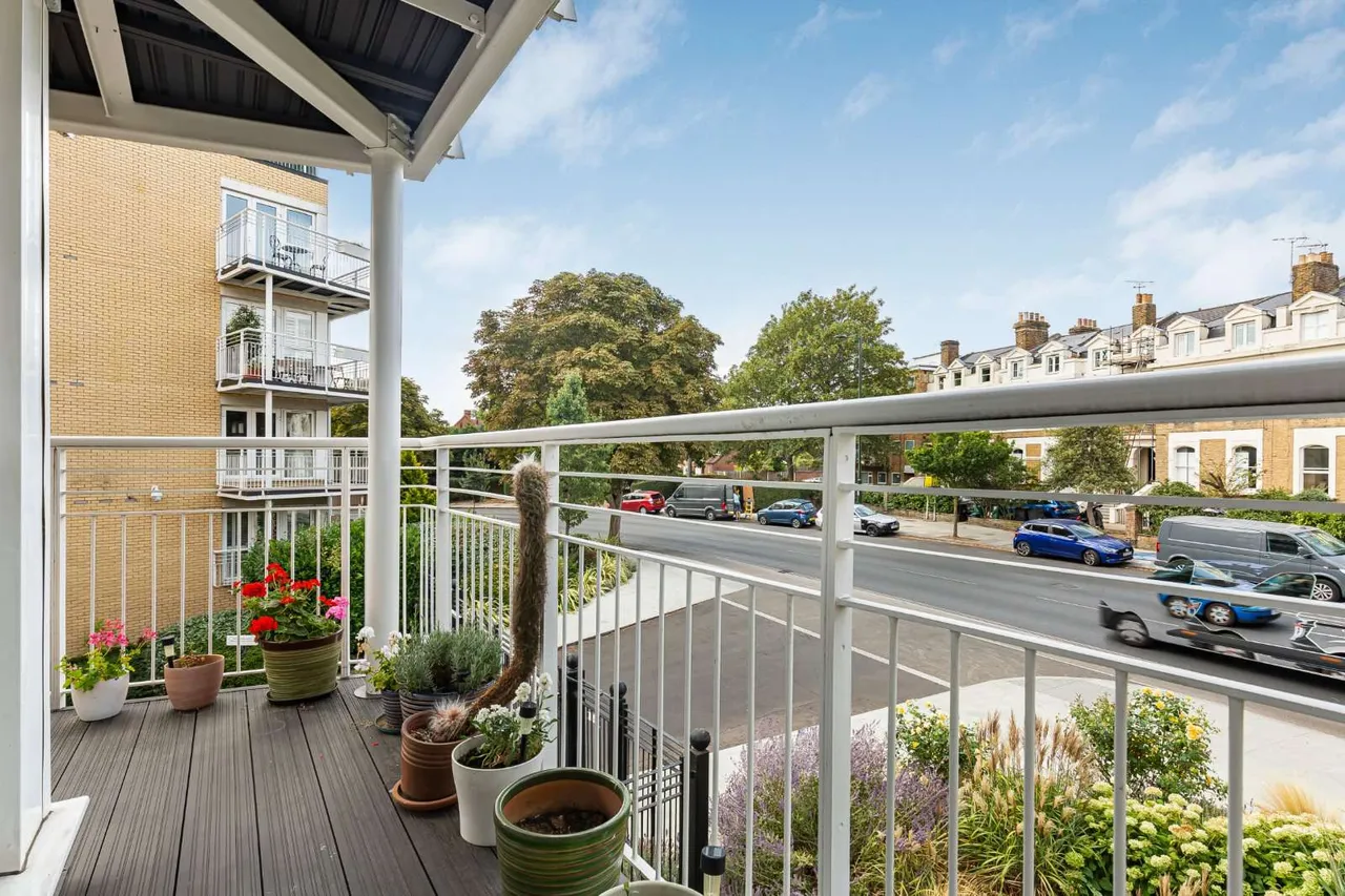 Twickenham Road, Teddington, Middlesex, TW11 8AZ, photo 12