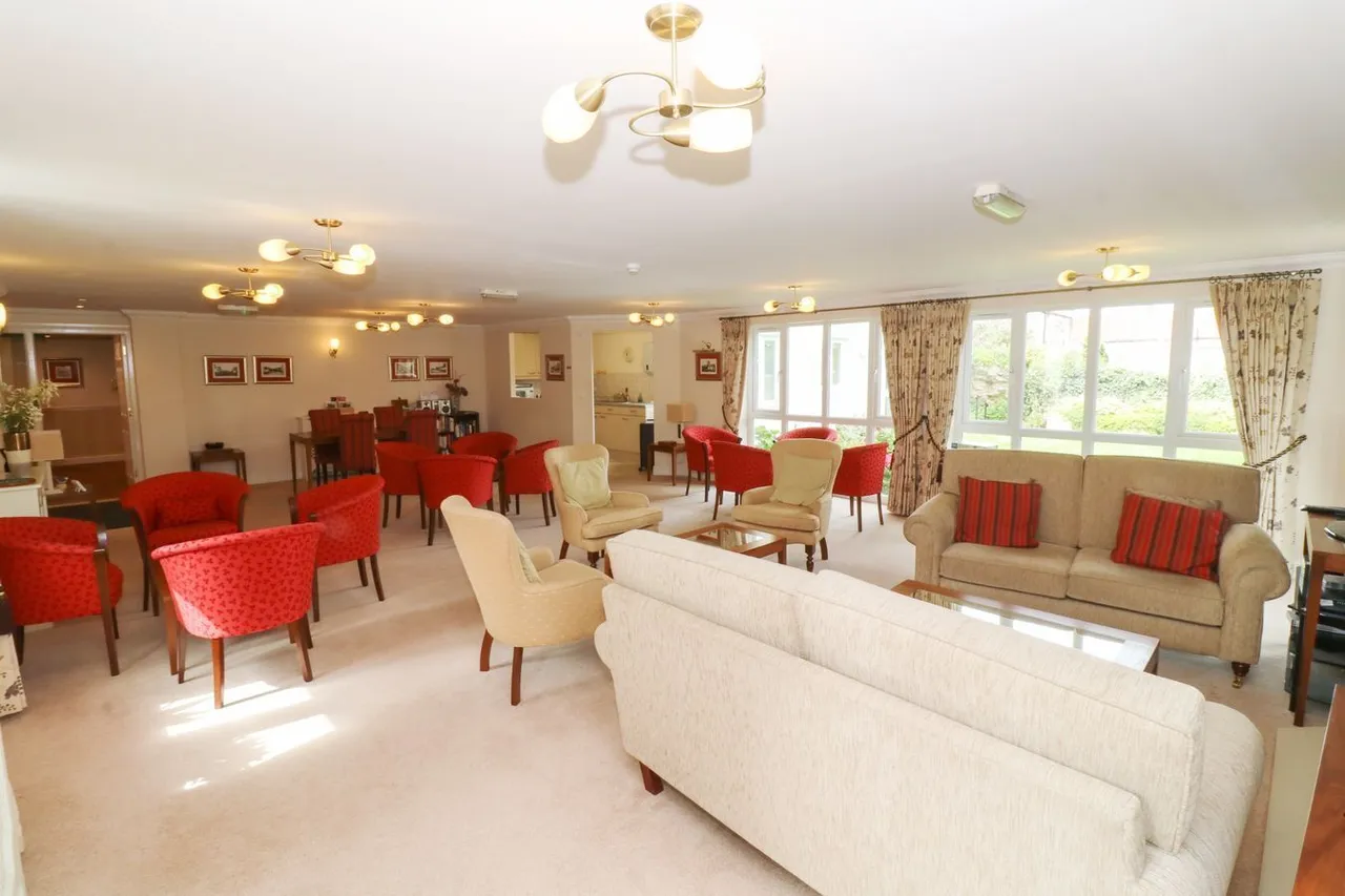 Somerton Road, Street, BA16, photo 14