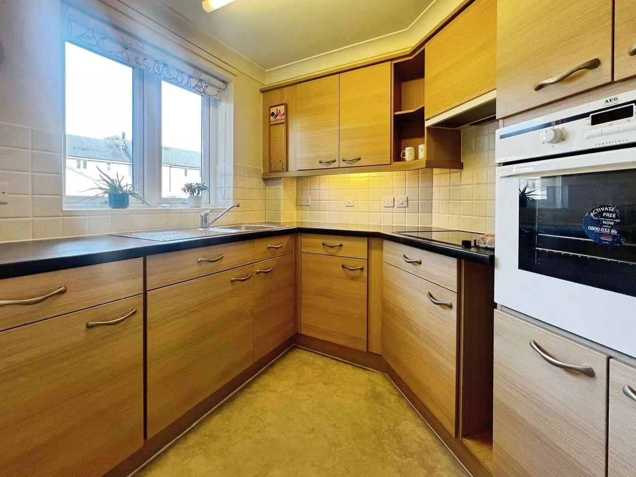 Somerton Road, Street, BA16, photo 2