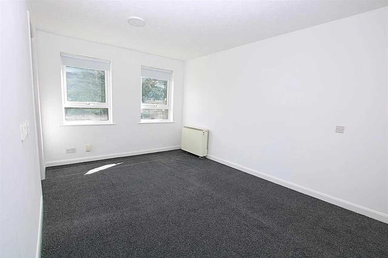 Studio Apartment, Downwood Close, photo 4