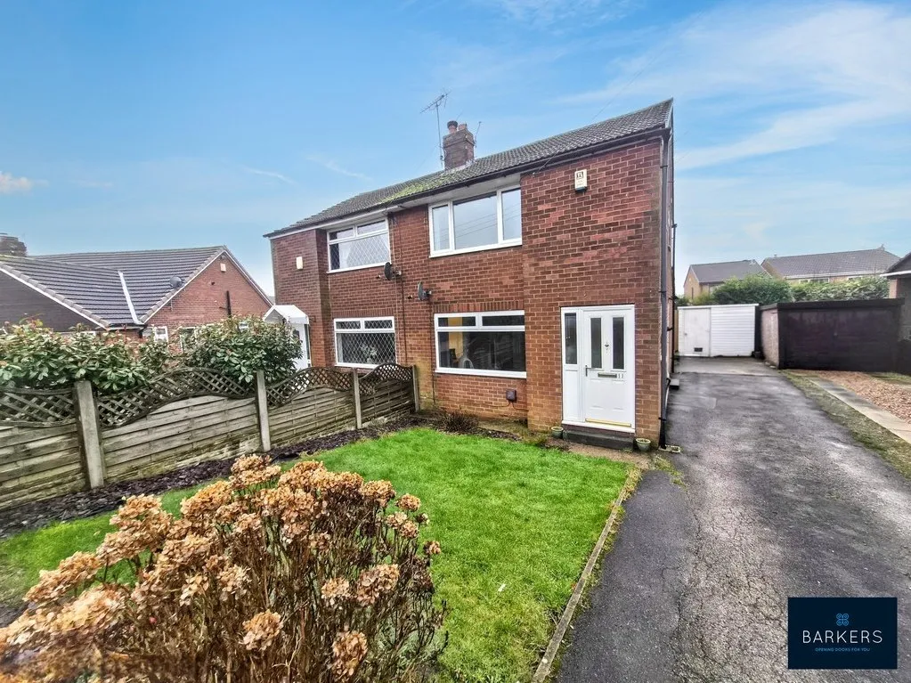 Western Avenue Birstall, Batley WF17 0PF, photo 2