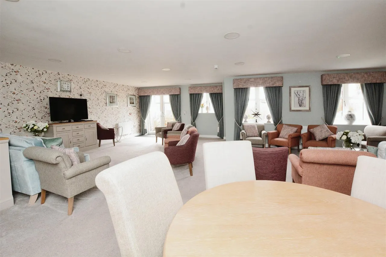 Westfield Road, Wellingborough, NN8, photo 23