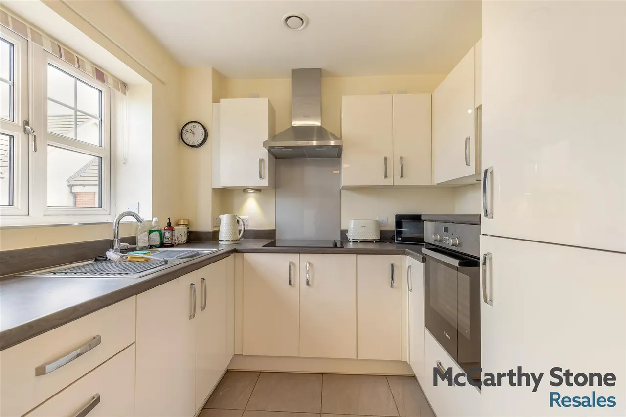 Westfield Road, Wellingborough, NN8, photo 6