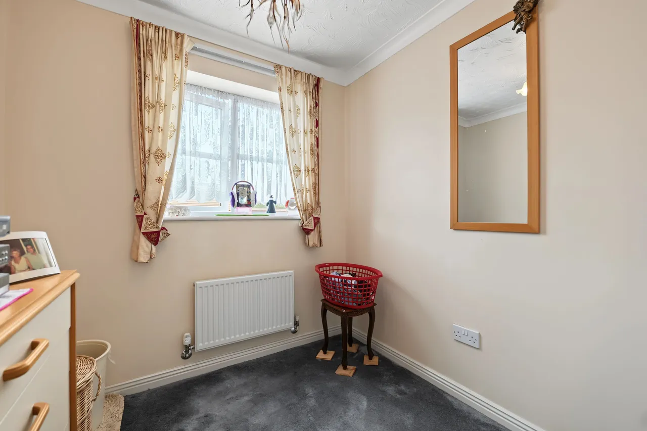 Ashurst Close, Longford, CV6, photo 17