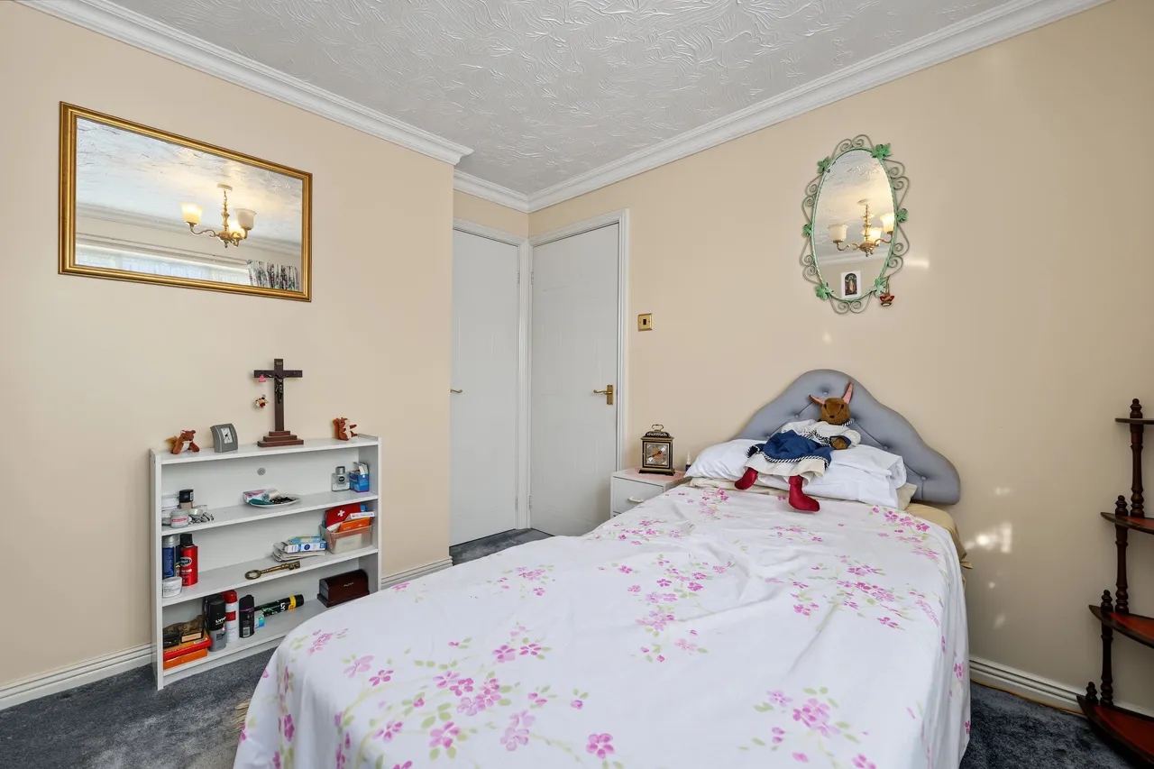 Ashurst Close, Longford, CV6, photo 13