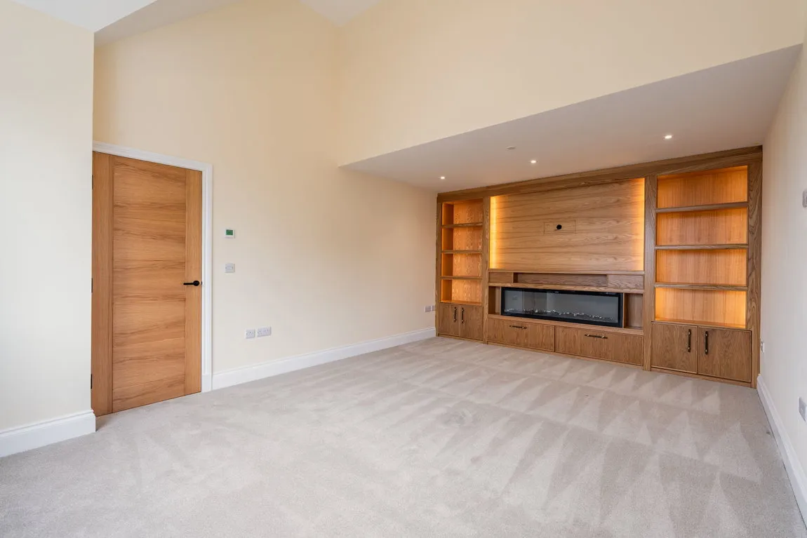 Ruthin Road, Gwernymynydd, Mold, Flintshire, CH7 5LG, photo 4