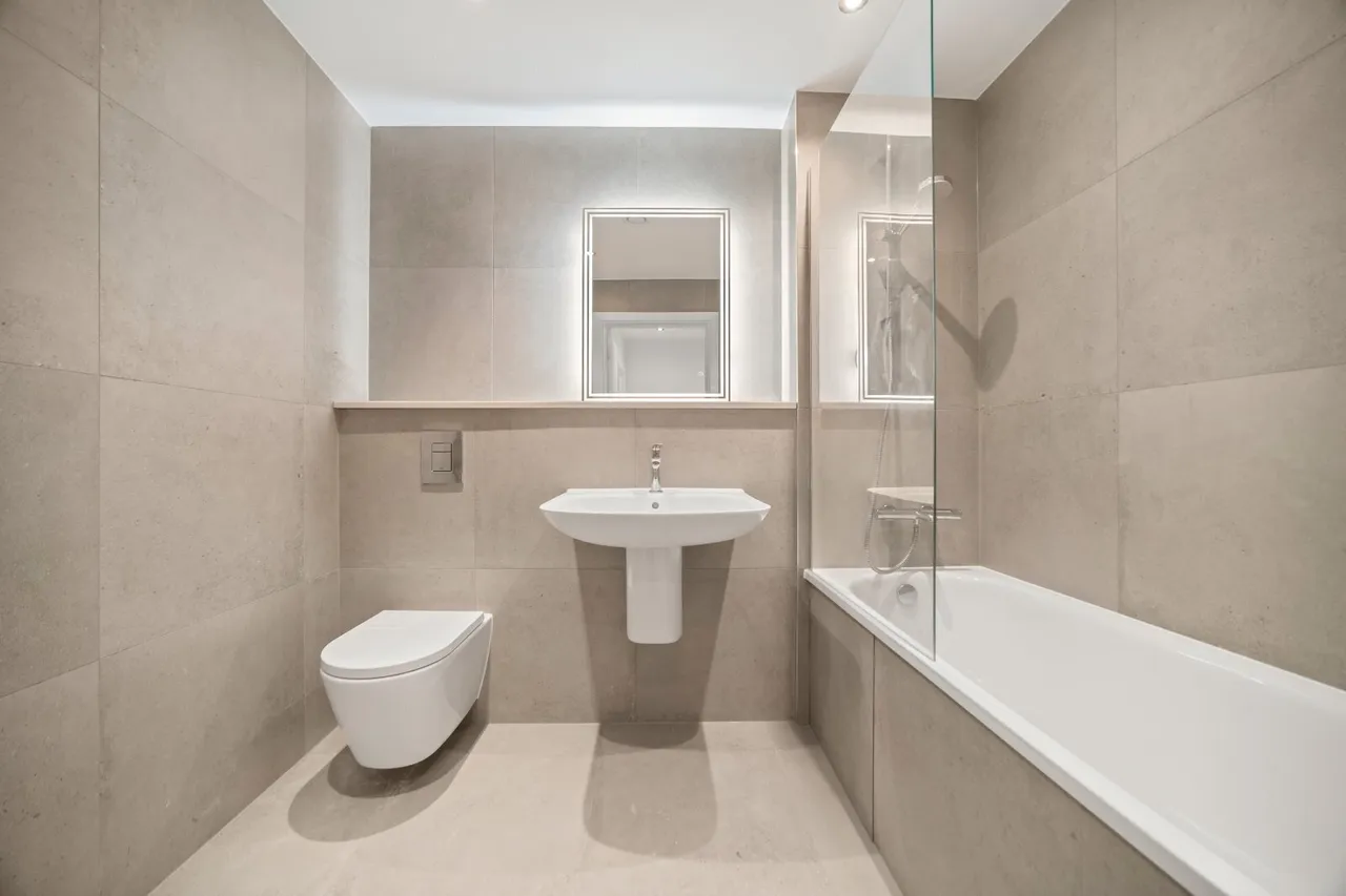 Tournay Road, London, SW6, photo 6