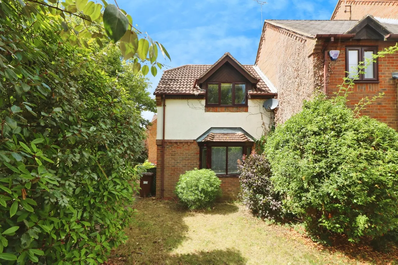 Mardleybury Road, Woolmer Green, SG3, photo 7