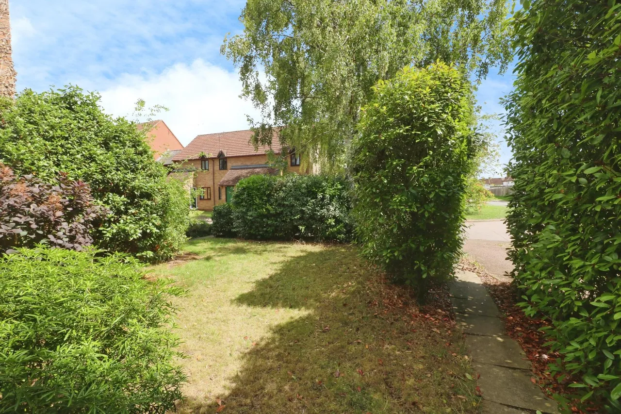 Mardleybury Road, Woolmer Green, SG3, photo 8