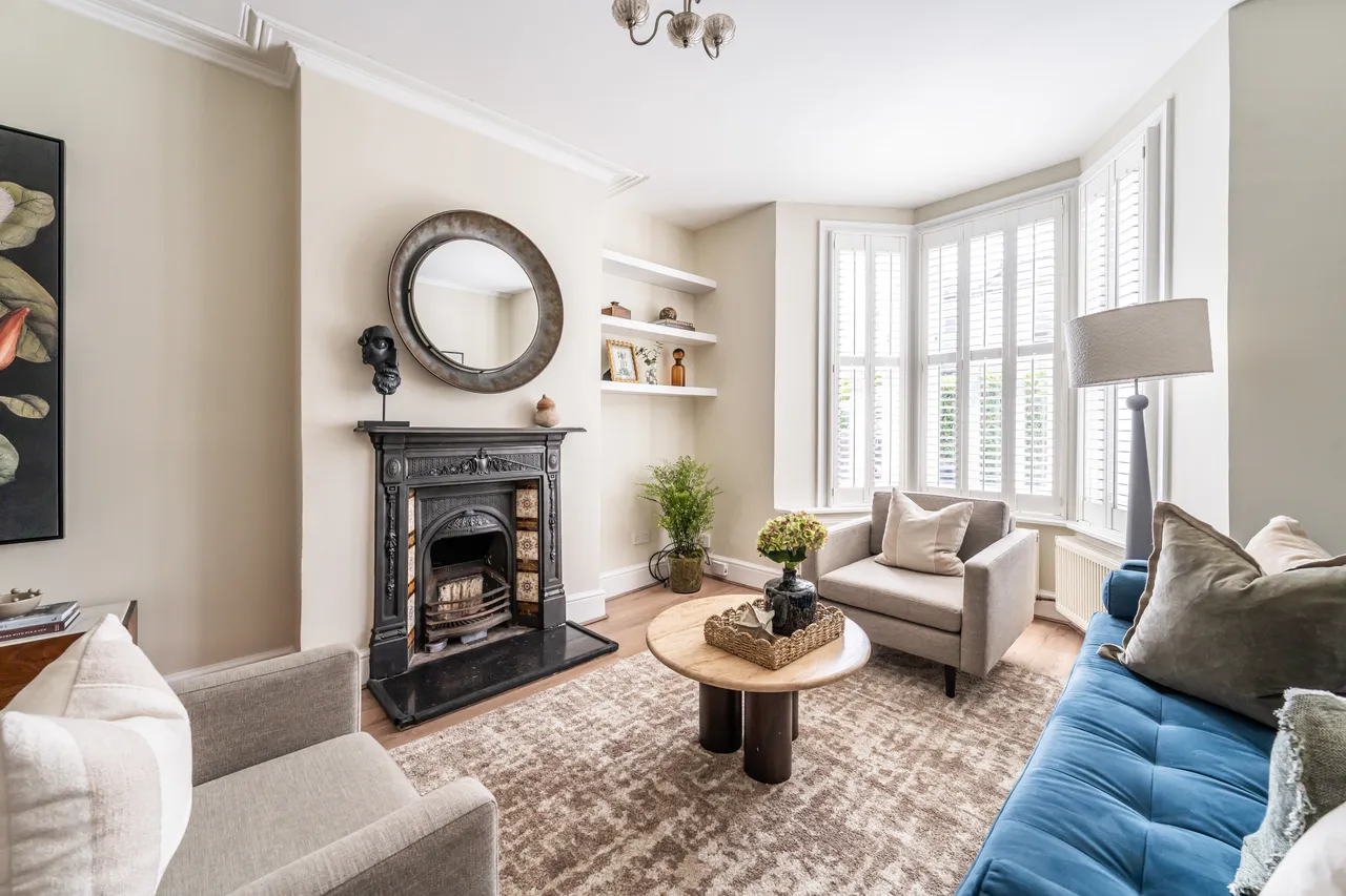 Ravenswood Road, London, SW12, photo 2