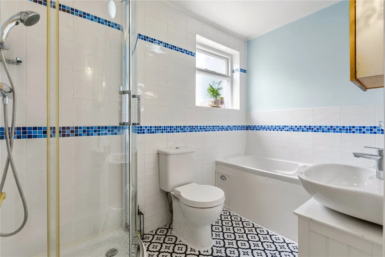 Webb's Road, London, SW11, photo 7