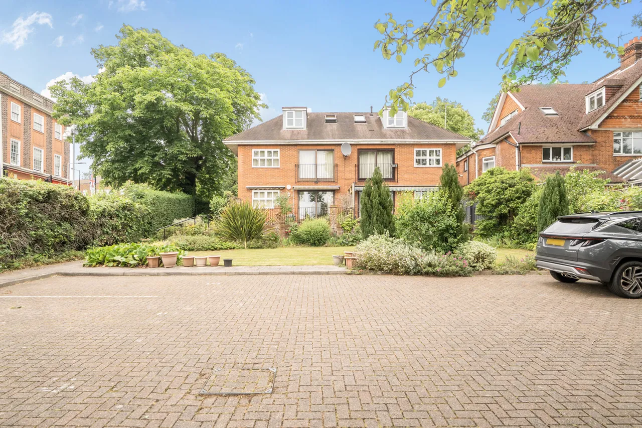 Green Lane, Northwood, HA6, photo 19