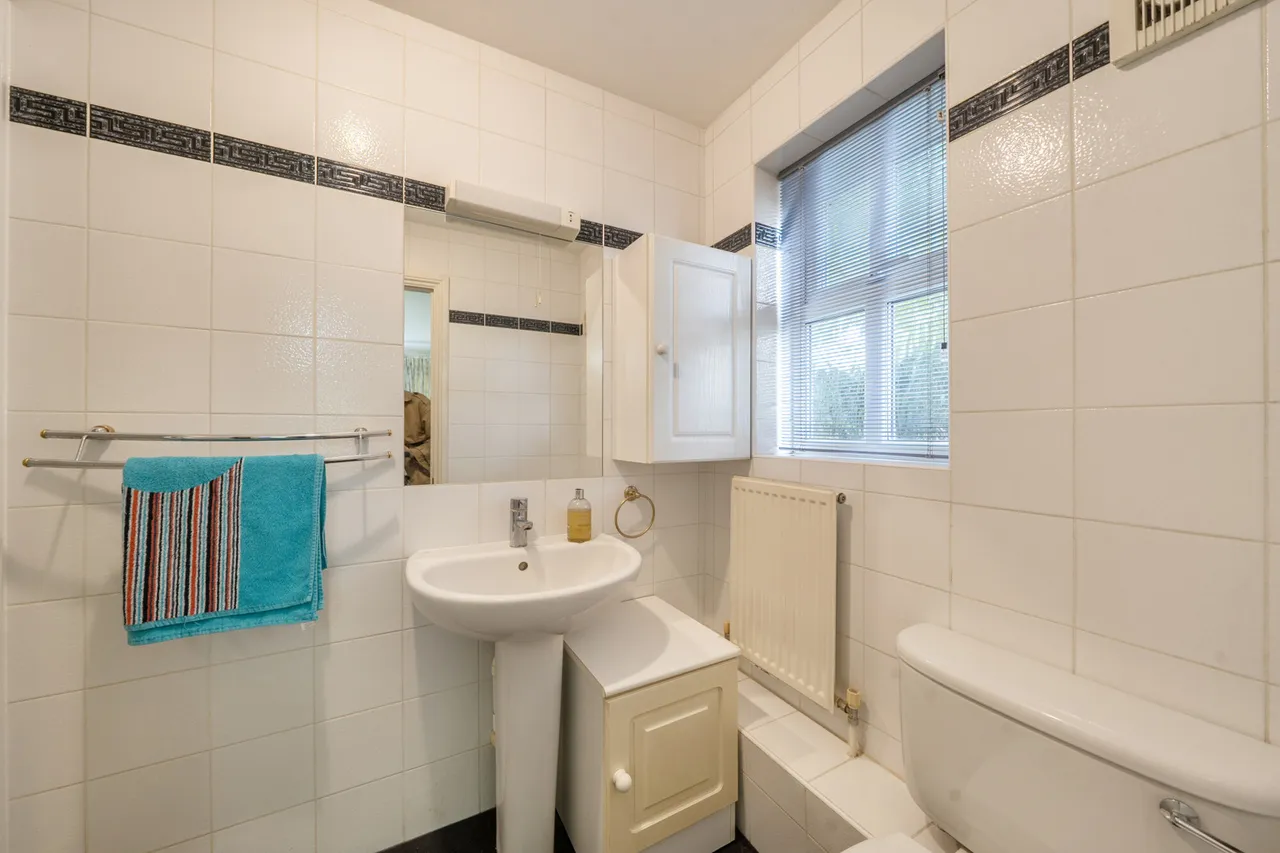 Green Lane, Northwood, HA6, photo 20