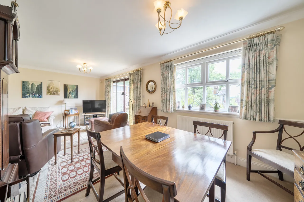 Green Lane, Northwood, HA6, photo 5
