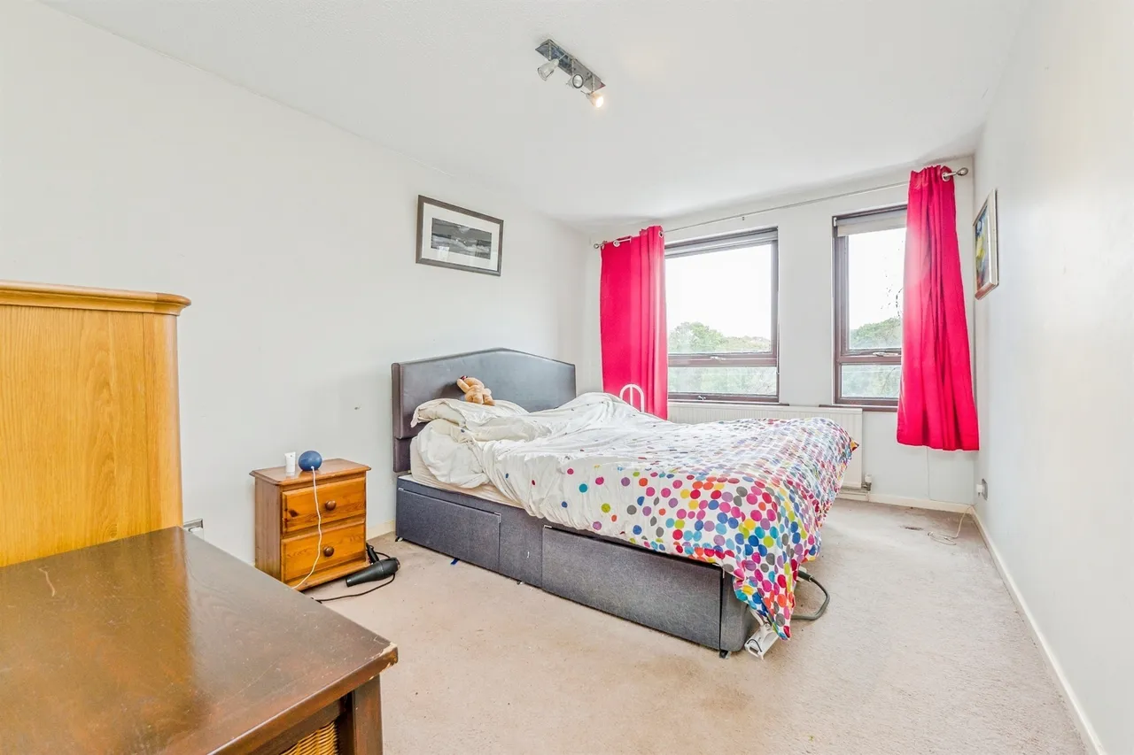 River View Court, Cardiff, CF5, photo 13